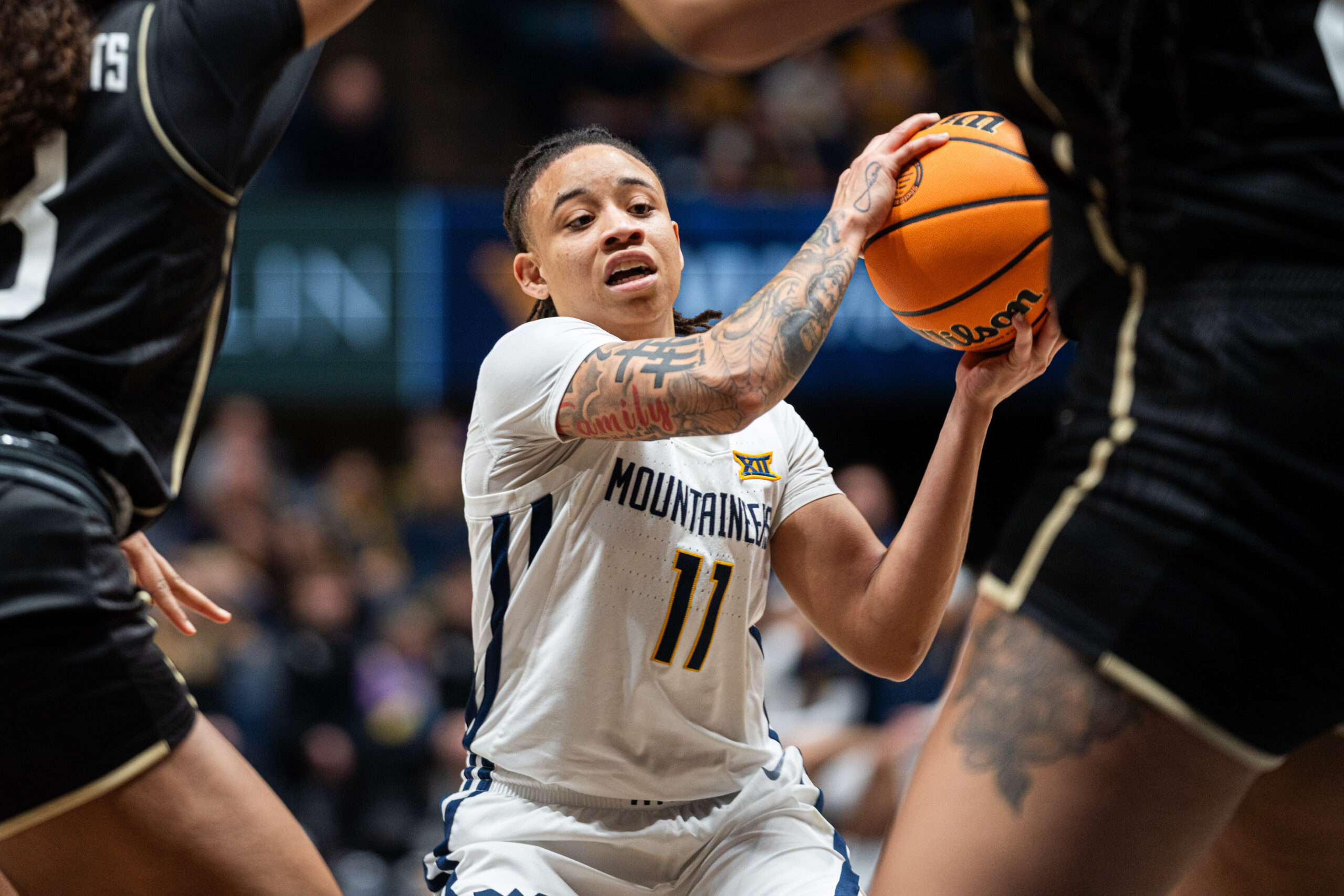 J.J. Quinerly scores 21, adds seven steals to lead No. 17 WVU past Texas Tech